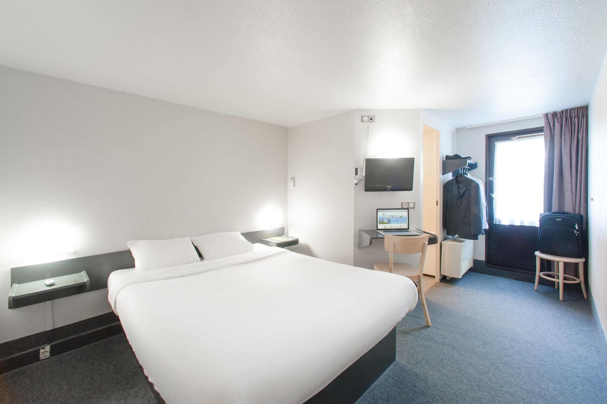 Kyriad Direct Chalon Sur Saone Nord Champforgeuil Exterior foto