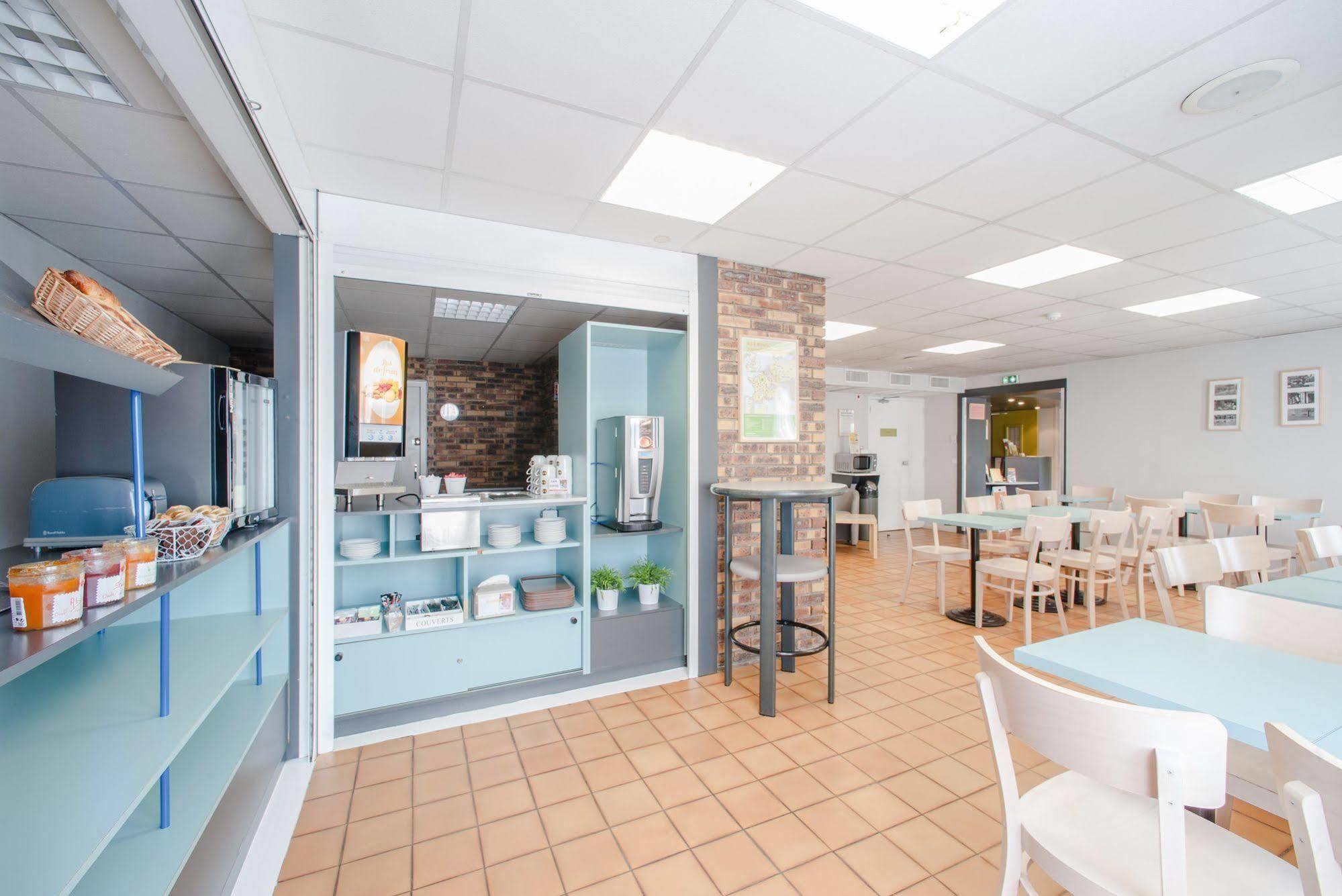 Kyriad Direct Chalon Sur Saone Nord Champforgeuil Exterior foto